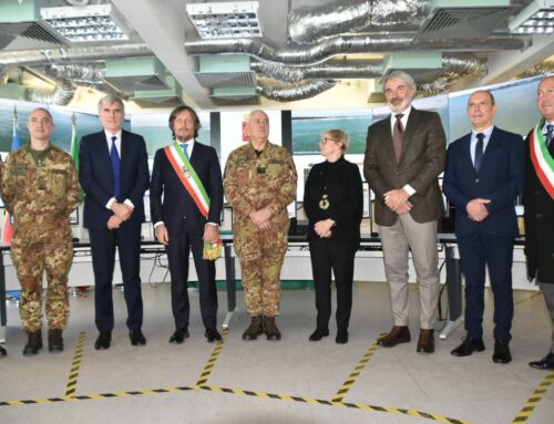 Mose, il commissario straordinario Spitz alla cerimonia di consegna del ponte radio dell’esercito al Consorzio Venezia Nuova: “è stato un lavoro di squadra che ha dato ottimi risultati”